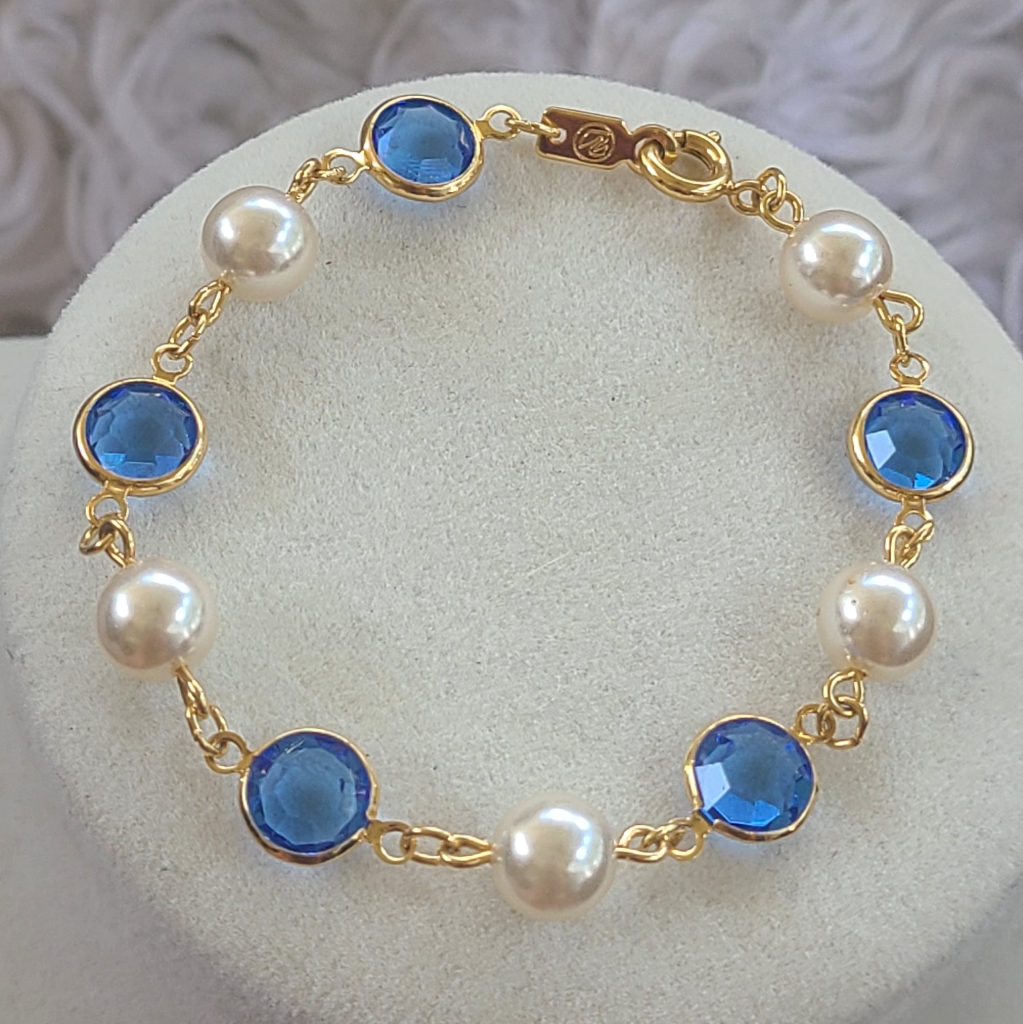 Vintage Swarovski Faux Pearl/Blue Crystal Gold Toned- Bracelet- Excellent Condit